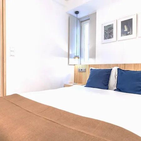 Wood And Marble 1bdr By Lovelystay Lissabon