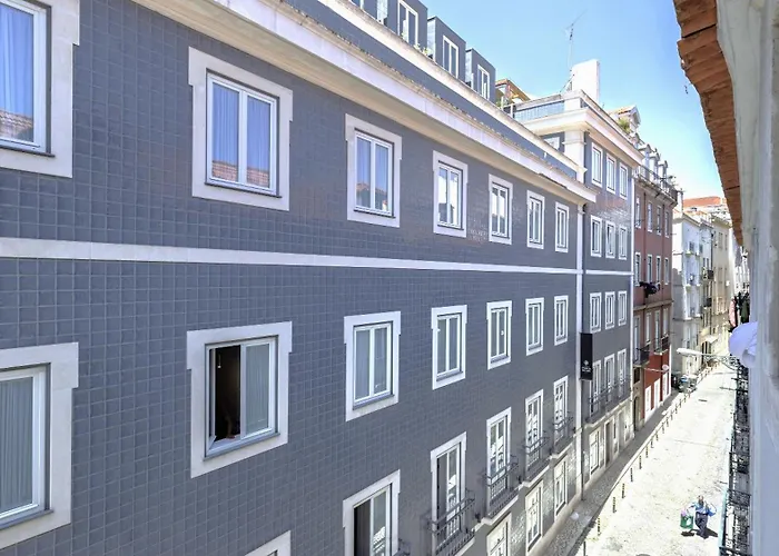 Apartament Wood And Marble 1bdr By Lovelystay
